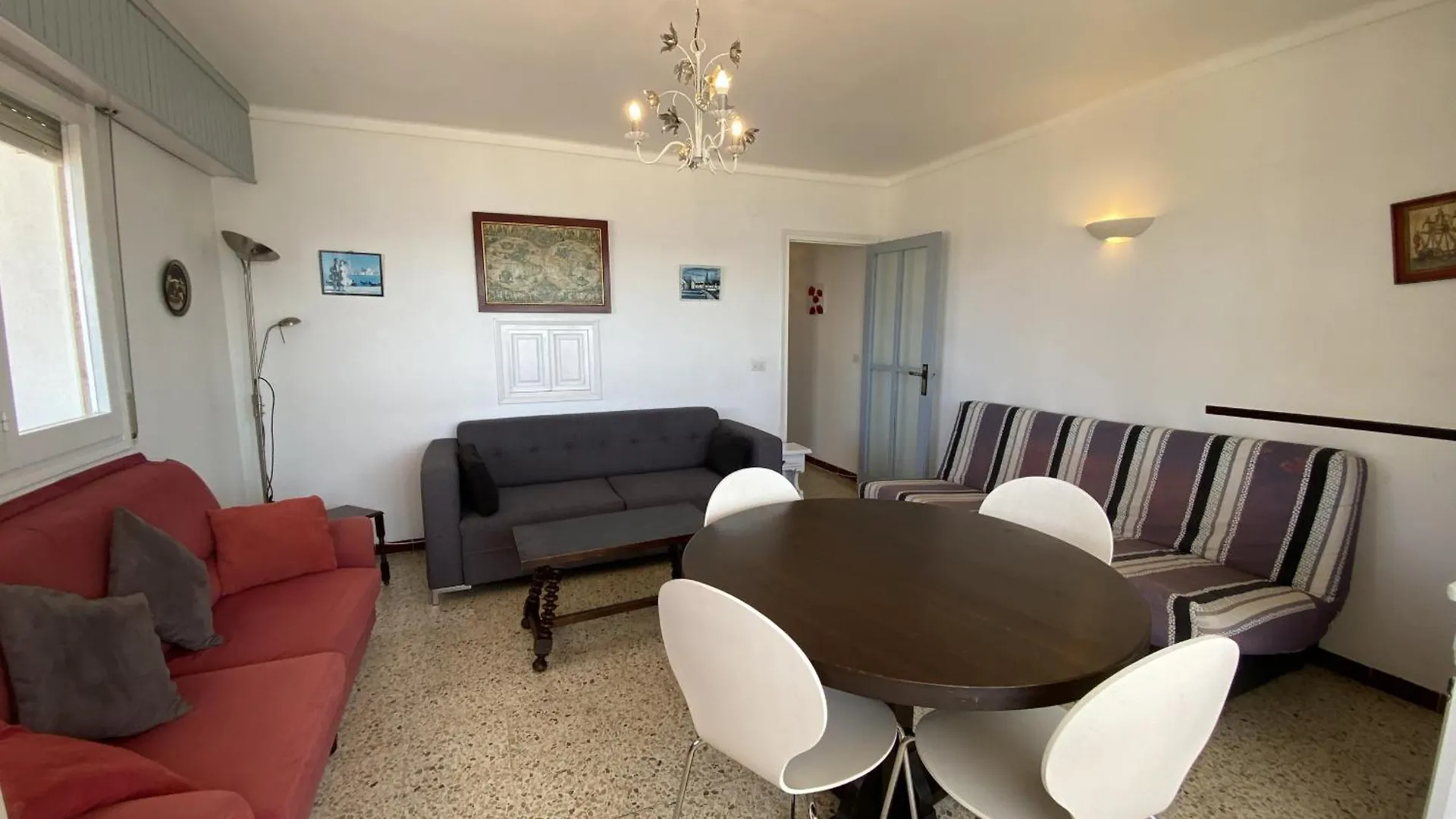 Europa 46 Appartement Roses
